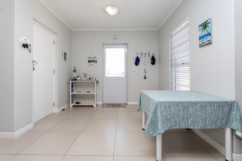 3 Bedroom Property for Sale in Sunningdale Western Cape